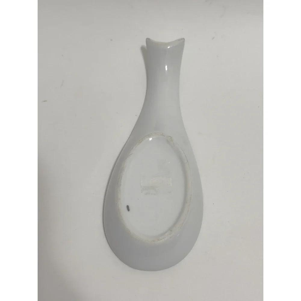 Keep Calm And Rest Here Spoon Rest White With Red Lettering